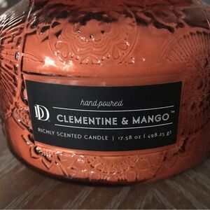 DD hand poured Clementine & Mango Candle